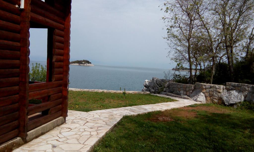 Holiday Home Skadar Lake Arbnes ภายนอก รูปภาพ